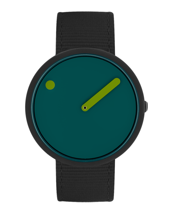 40 mm / Ocean Green dial / Manta Ray Black recycled strap