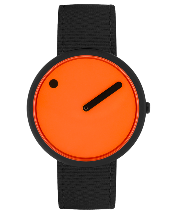 40 mm / Signal Orange dial / Manta Ray Black recycled strap
